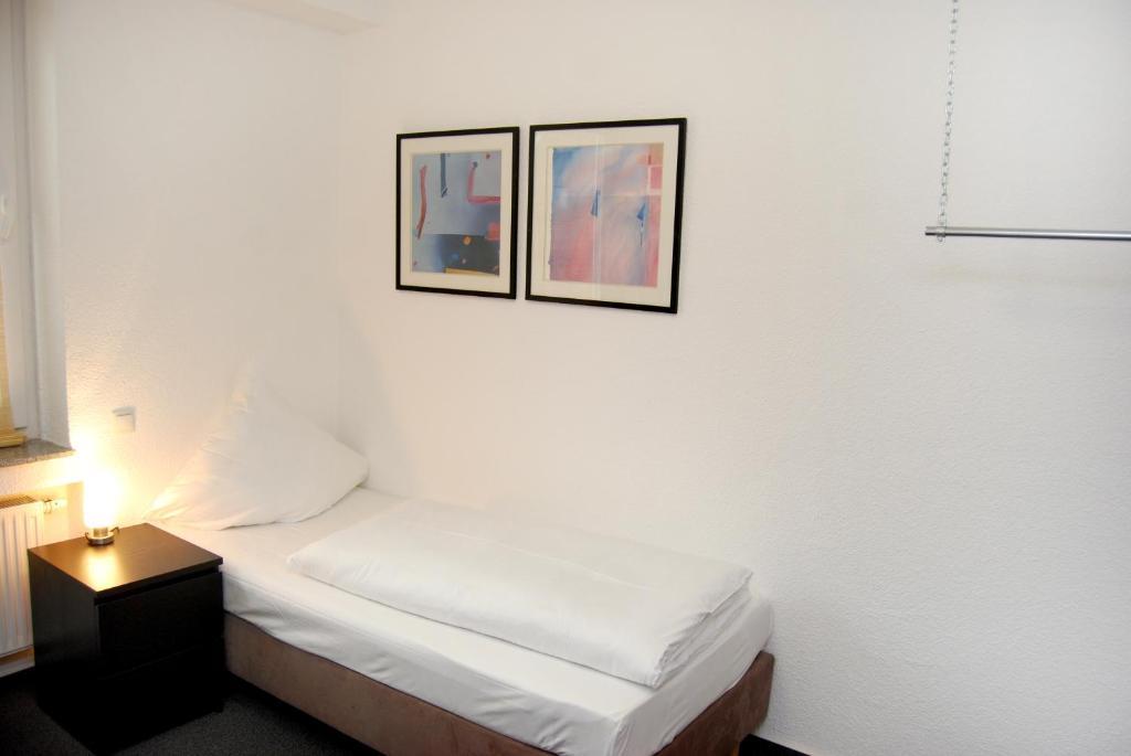 Hotel Rheinischer Hof Erkrath Rom bilde