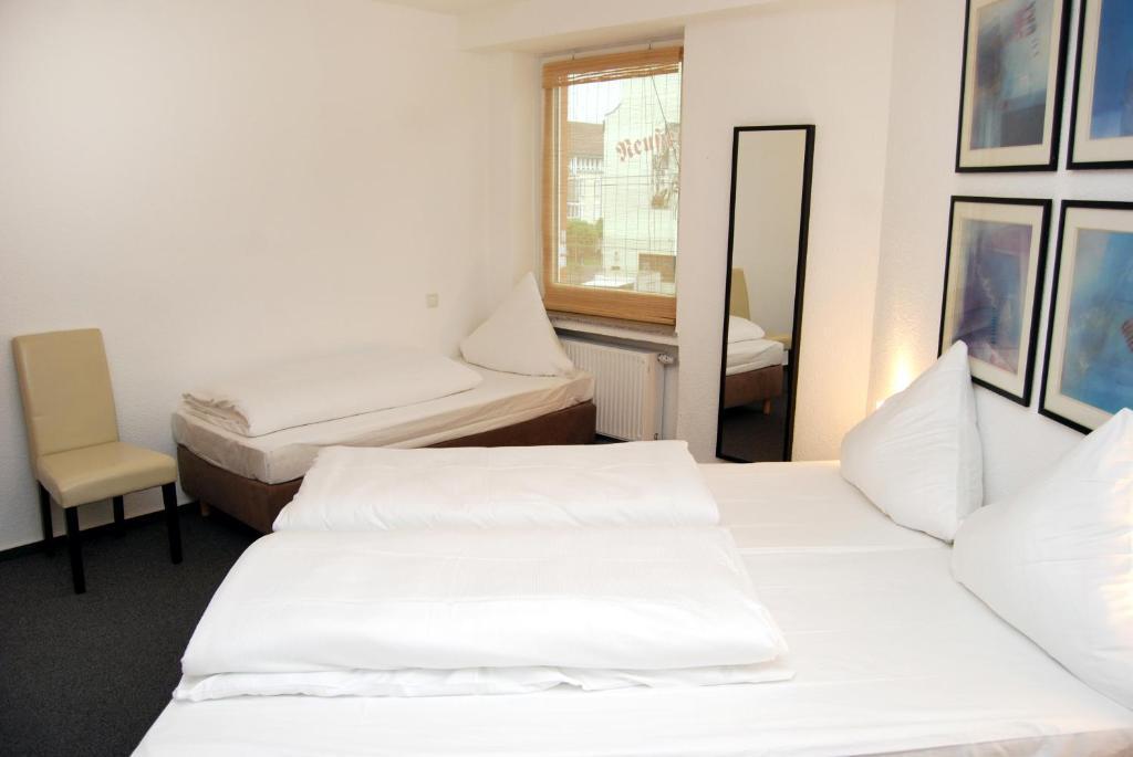Hotel Rheinischer Hof Erkrath Rom bilde